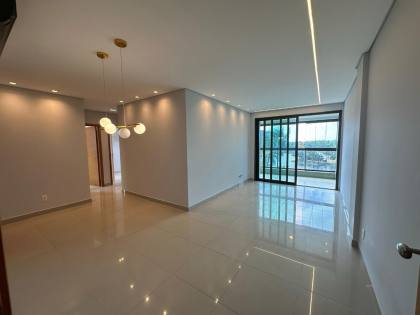 Um Refúgio Onde o Mar Abraça a Vida — Terraço Laguna, Praia do Paiva