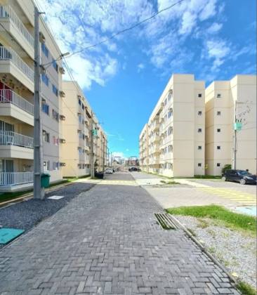 Apartamento para Alugar com 2 quartos em condomínio com Piscina em Pau Amarelo Paulista