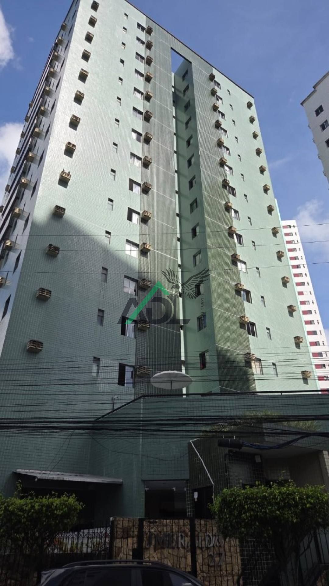 Vendo Apartamento 3 quartos com área de Lazer em Casa Amarela Recife