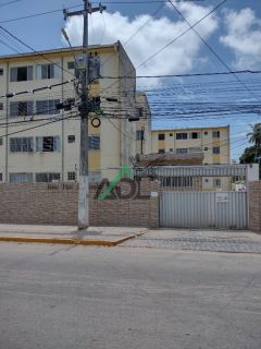 Apartamento 2 quartos no condomínio Pau Amarelo na Costa Azul