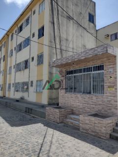 Apartamento 2 quartos no condomínio Pau Amarelo na Costa Azul