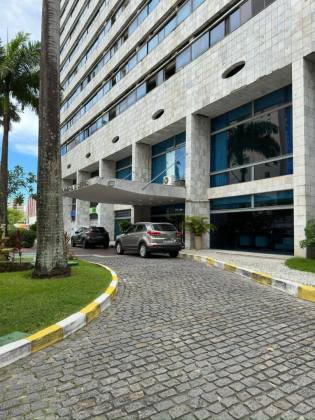 Exclusividade em Muro Alto: Flat de Alto Padrão Totalmente Mobiliado e Pronto para Curtir o Paraíso