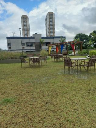 Seu Refúgio Urbano: Apartamento com Vista Privilegiada e Condomínio Clube Completo!