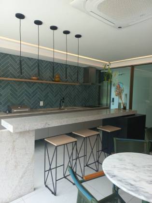 Seu Refúgio Urbano: Apartamento com Vista Privilegiada e Condomínio Clube Completo!