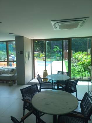 Seu Refúgio Urbano: Apartamento com Vista Privilegiada e Condomínio Clube Completo!
