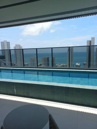 Studio de Alto Padrão a Metros da Praia de Boa Viagem — Conforto, Serviços e Alta Rentabilidade!