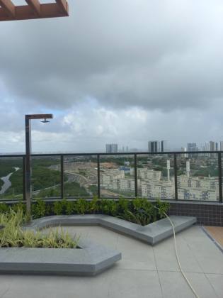 More no Endereço Mais Desejado do Recife: Alto Padrão, Natureza e Praia a 400m!