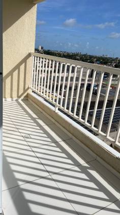 Aluga-se Apartamento 2 quartos em Pau Amarelo condomínio Vila Dourada