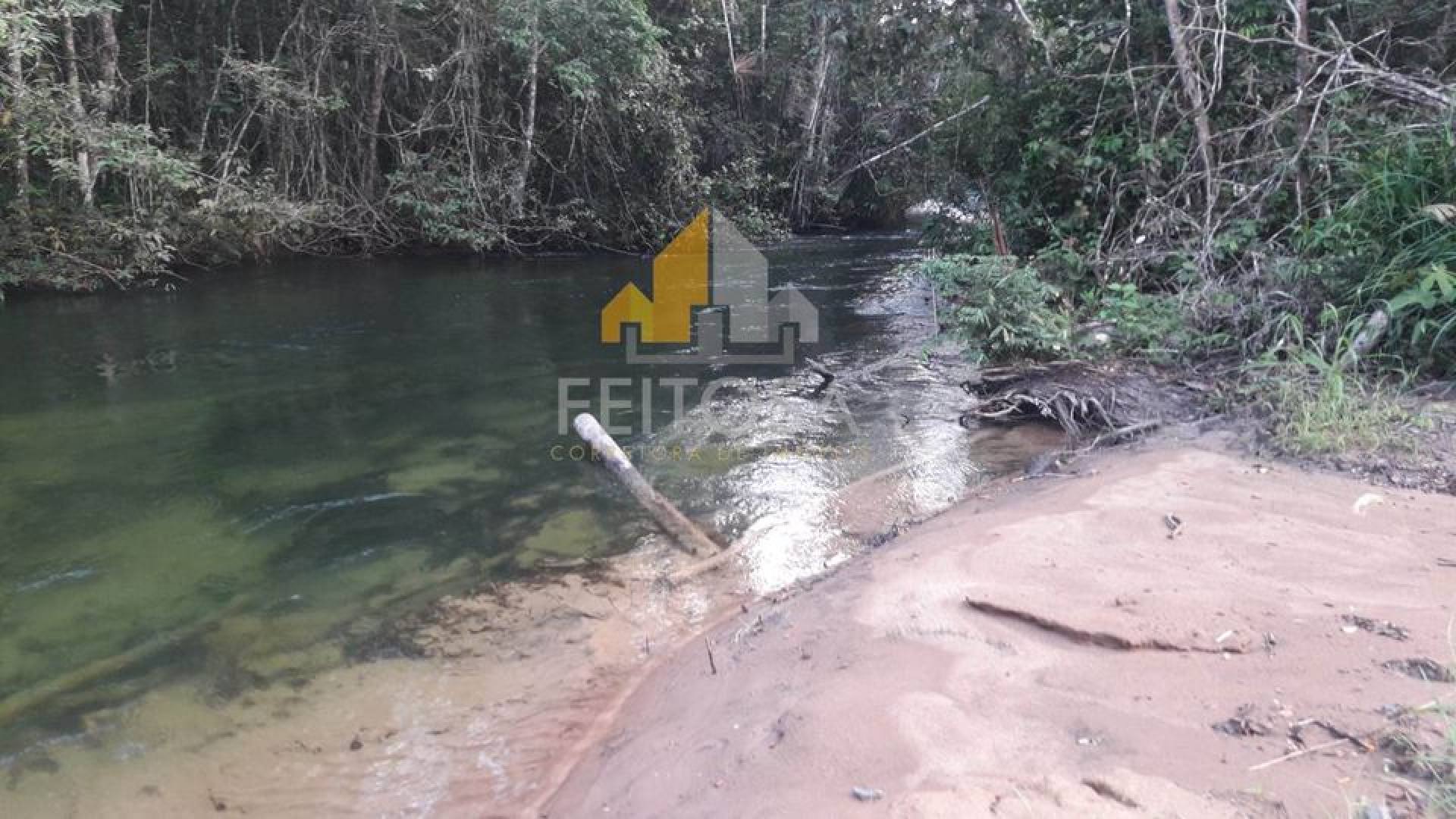 ÁGIL DE  CHÁCARA DISPONÍVEL PARA VENDA NA BEIRA DO RIO DO SANGUE