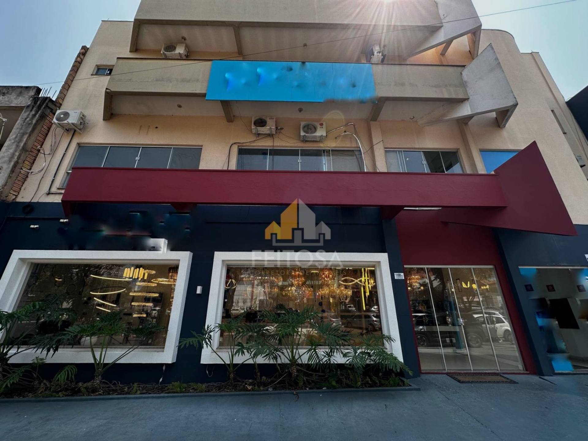 PREDIO DISPONIVEL PARA VENDA NO CENTRO DE NOVA MUTUM