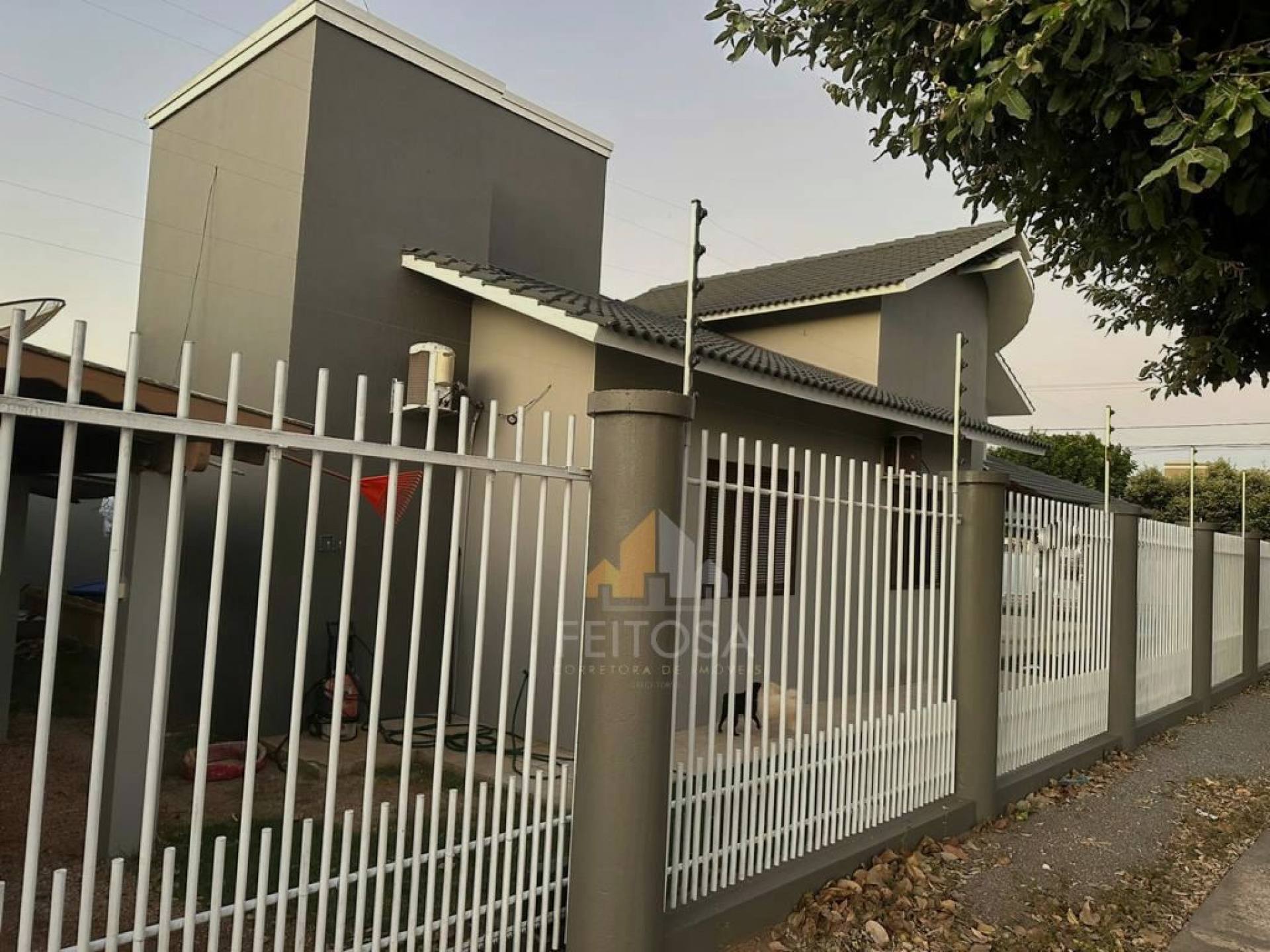 IMOVEL DISPONÍVEL PARA VENDA NO BAIRRO YPES