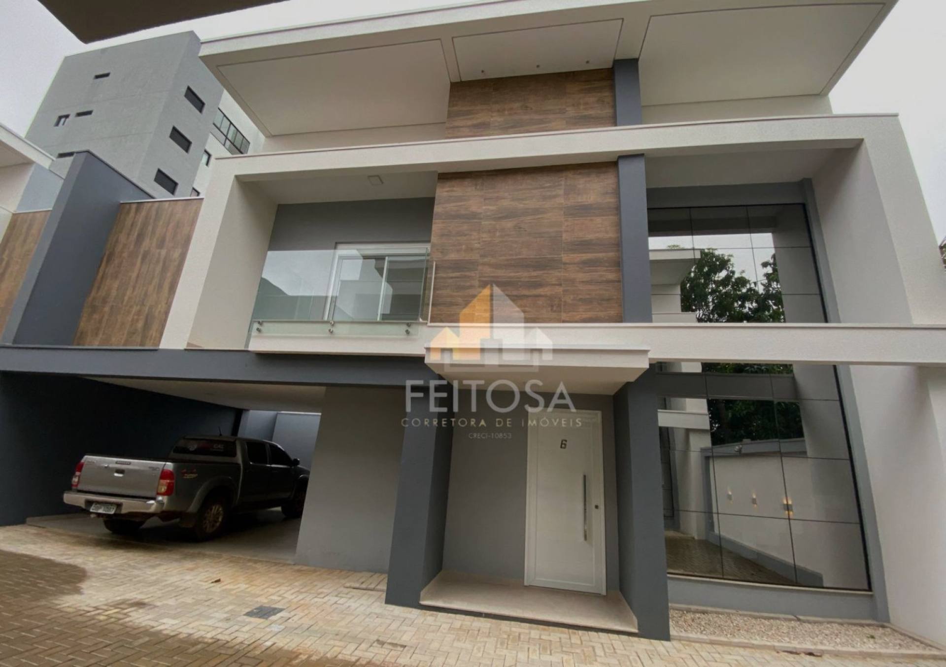 SOBRADO DE ALTO PADRAO DISPONÍVEL PARA VENDA NO CONDOMÍNIO VILA REAL, BAIRRO BELA VISTA