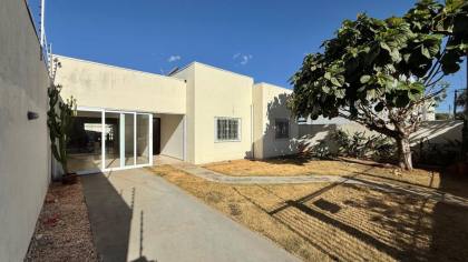 Casa disponível para venda no Bairro Beija Flor