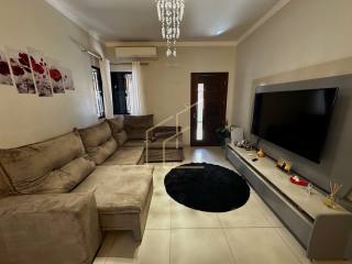 IMOVEL DE ALTO PADRÃO DISPONIVEL PARA VENDA NO BAIRRO FLAMBOYANTS