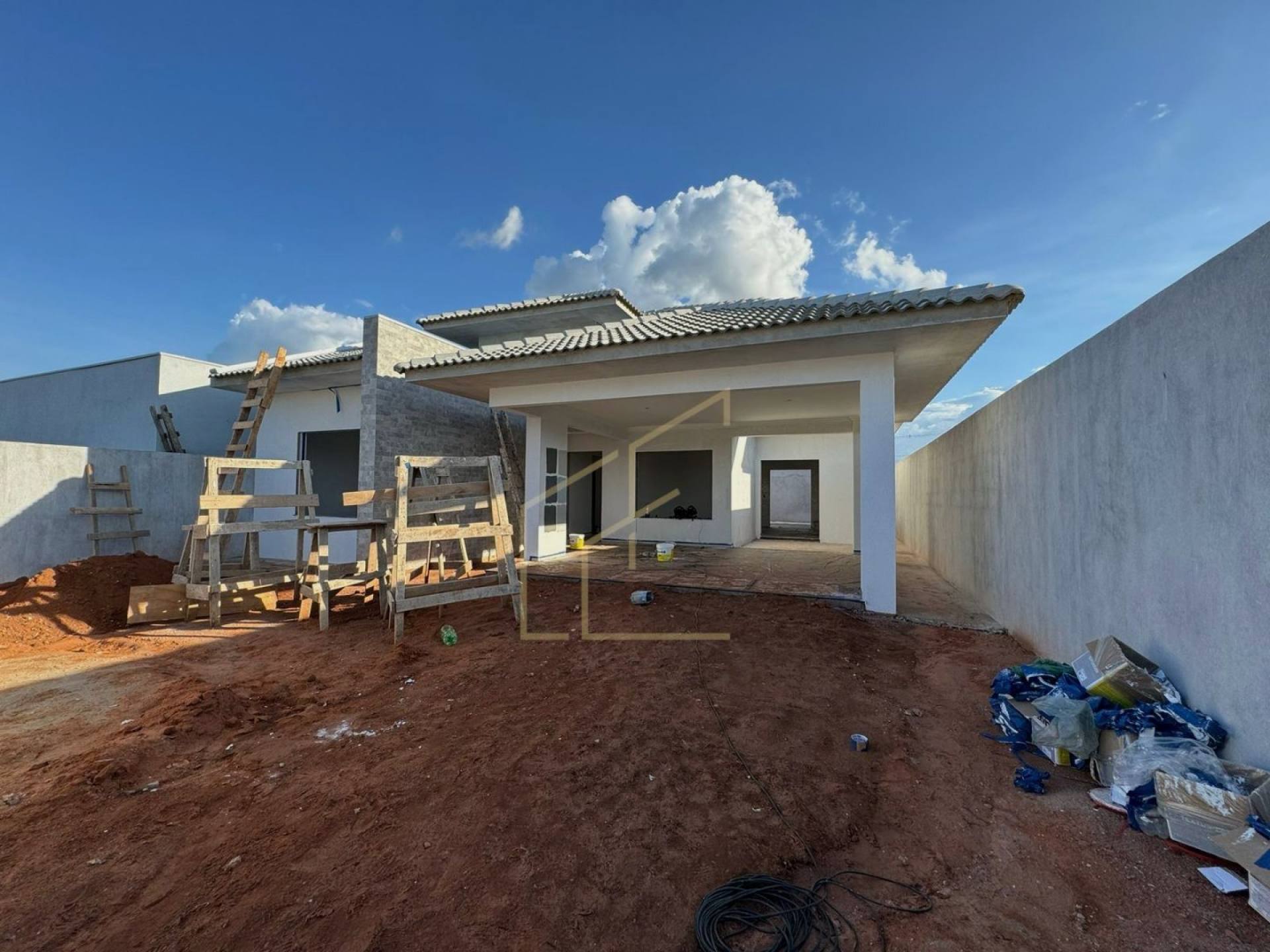 IMOVEL DISPONIVEL PARA VENDA NO BAIRRO MONTSERRAT