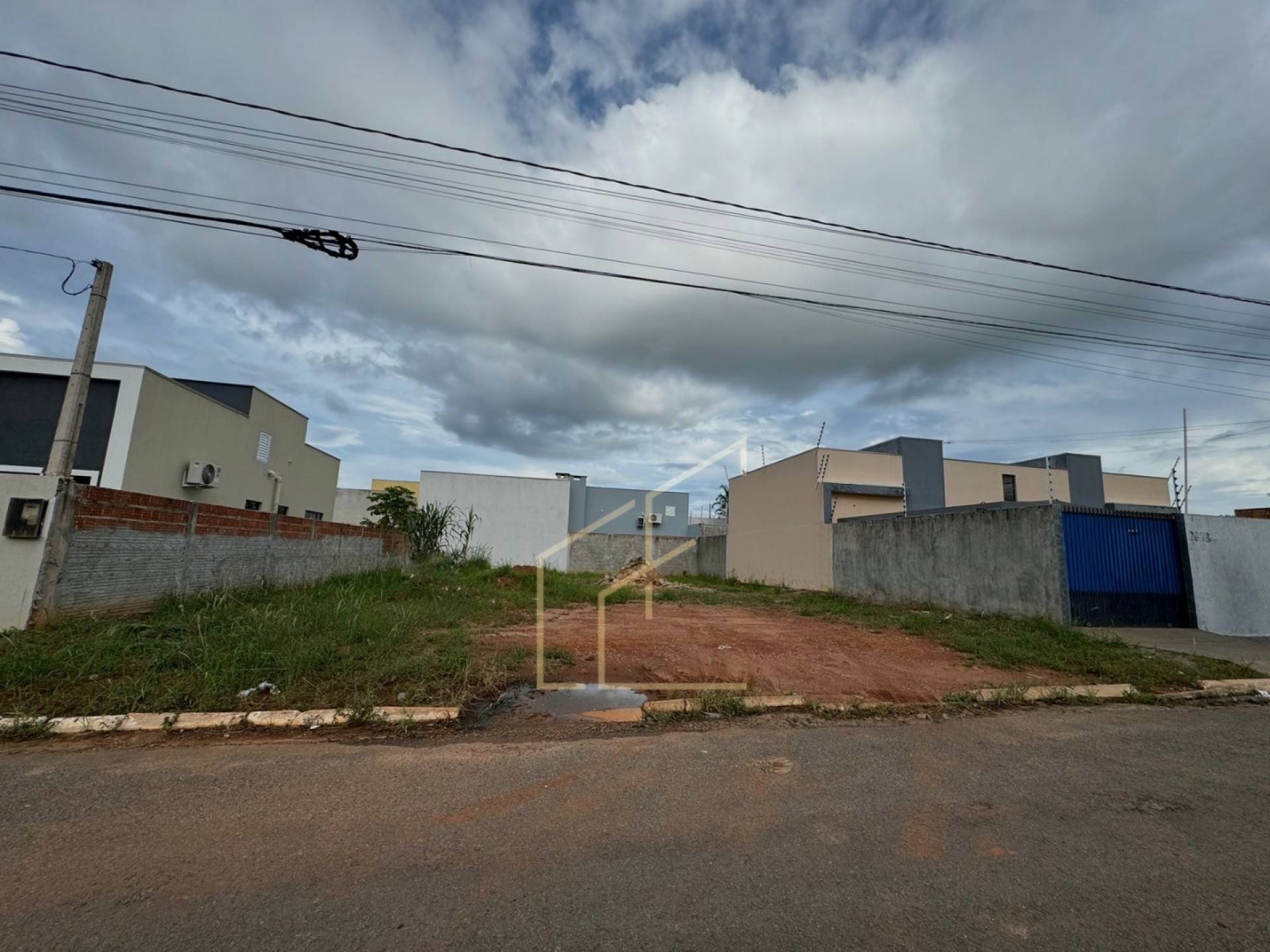 LOTE DISPONÍVEL PARA VENDA NO BAIRRO JARDIM ITALIA