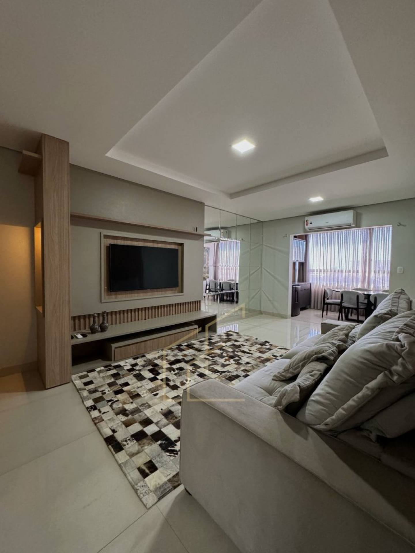 APARTAMENTO DISPONIVEL PARA VENDA NO CENTRO