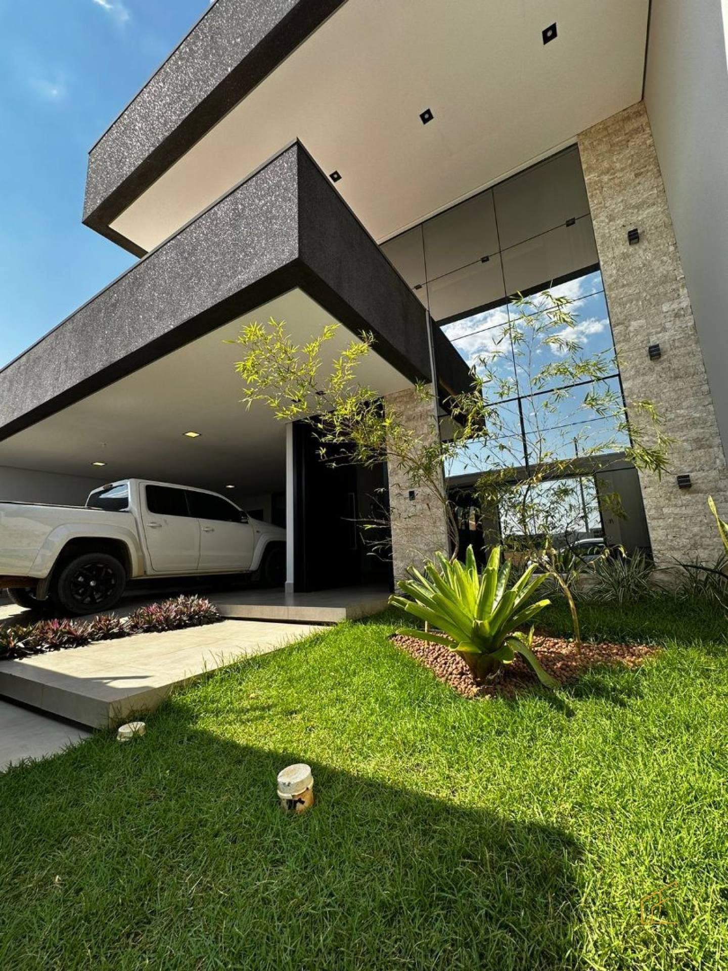 IMÓVEL DISPONÍVEL PARA A VENDA NO BAIRRO JARDIM ALVORADA