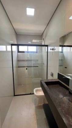 PRÉDIO COM 06 APARTAMENTOS DISPONÍVEL PARA VENDA PARQUE DOS INGÁS