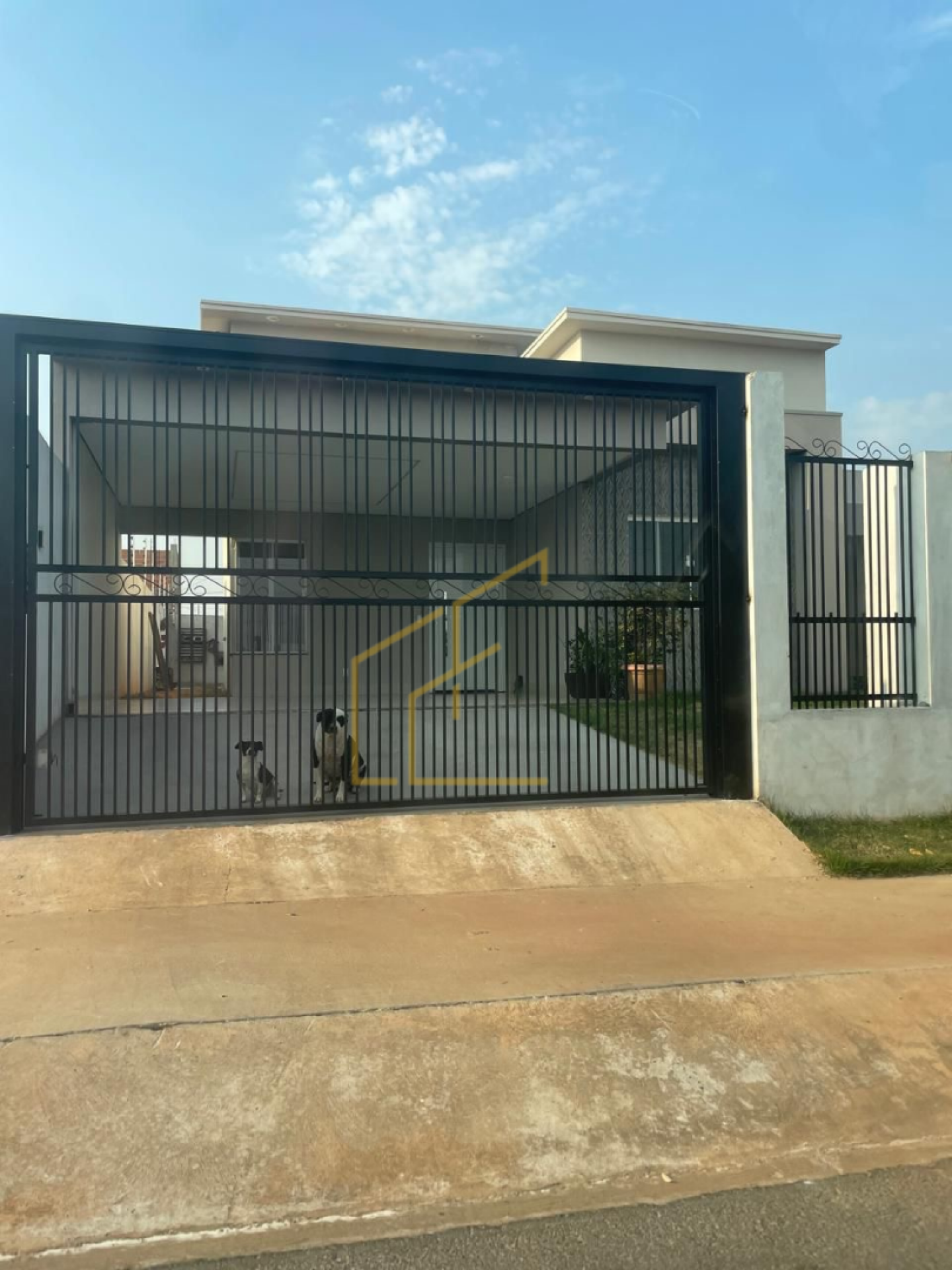 IMOVEL DISPONIVEL PARA VENDA NO BAIRRO MONTSERRAT