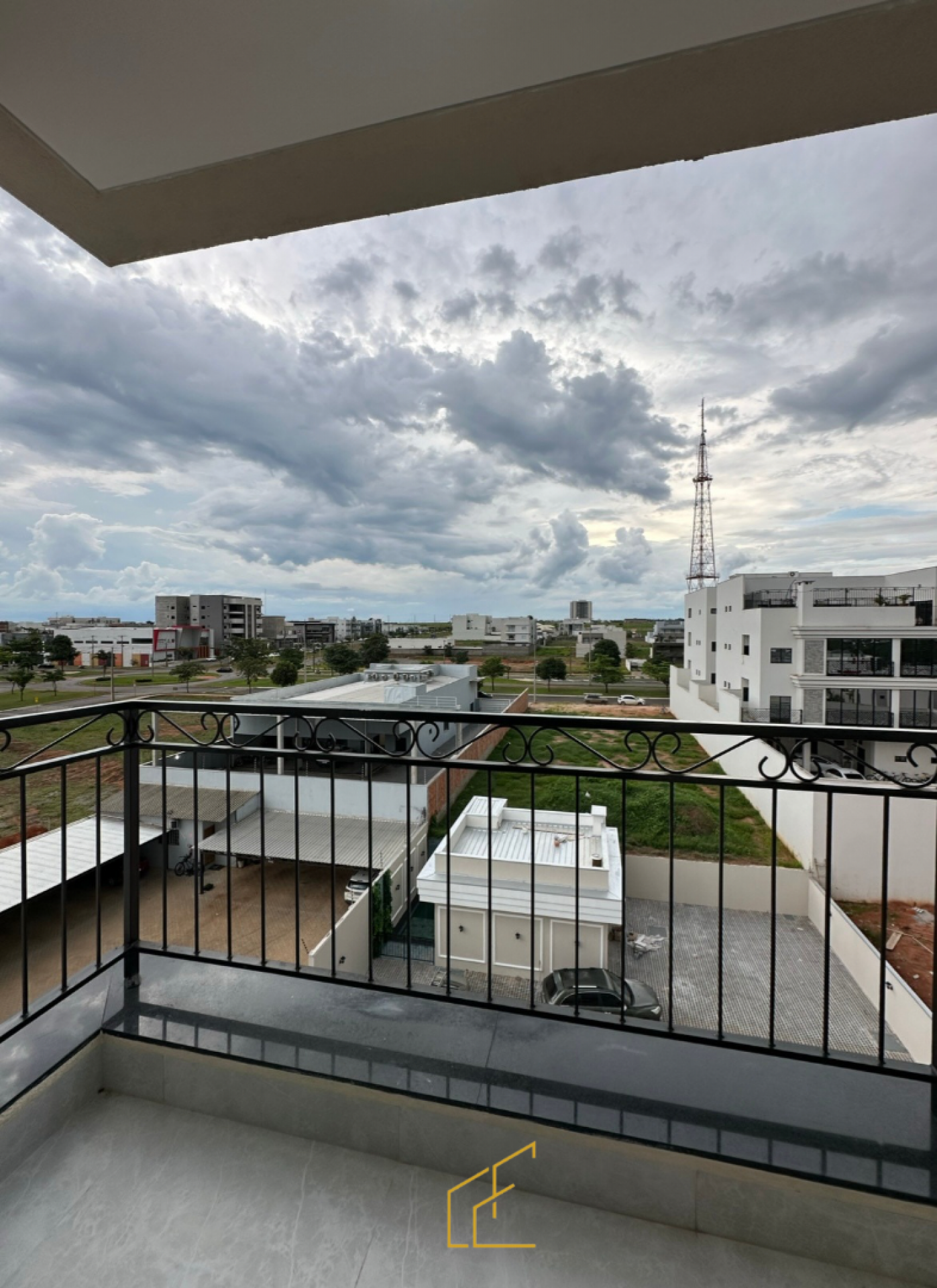 APARTAMENTO DISPONIVEL PARA VENDA NO EDIFÍCIO FLORENÇA NO BAIRRO BELA VISTA