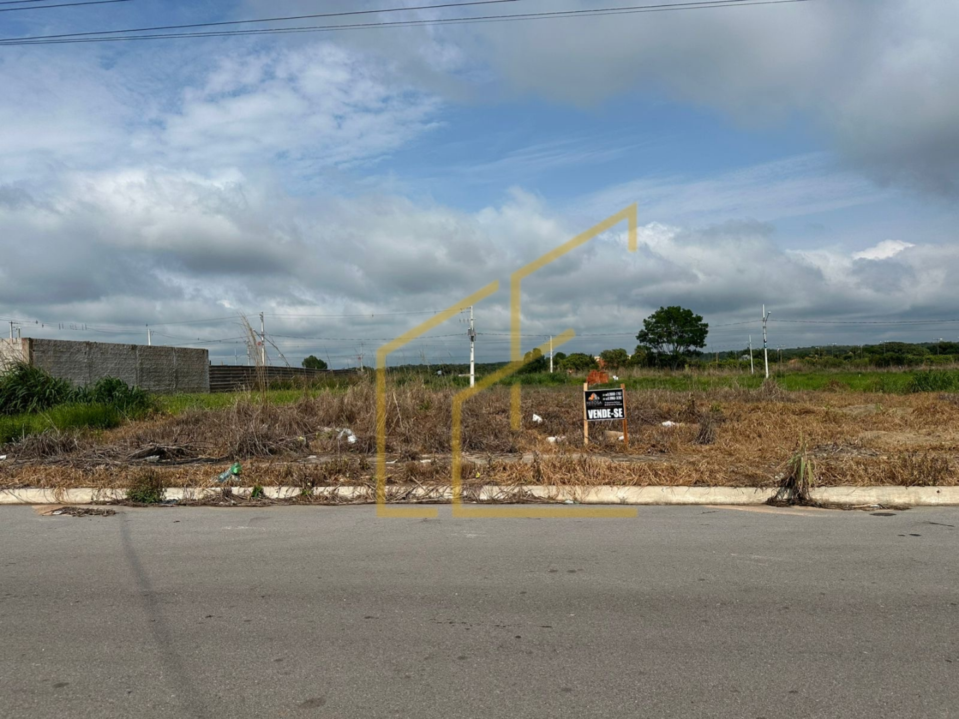 ÁGIO DE LOTE DISPONÍVEL PARA VENDA NO BAIRRO MONTSERRAT