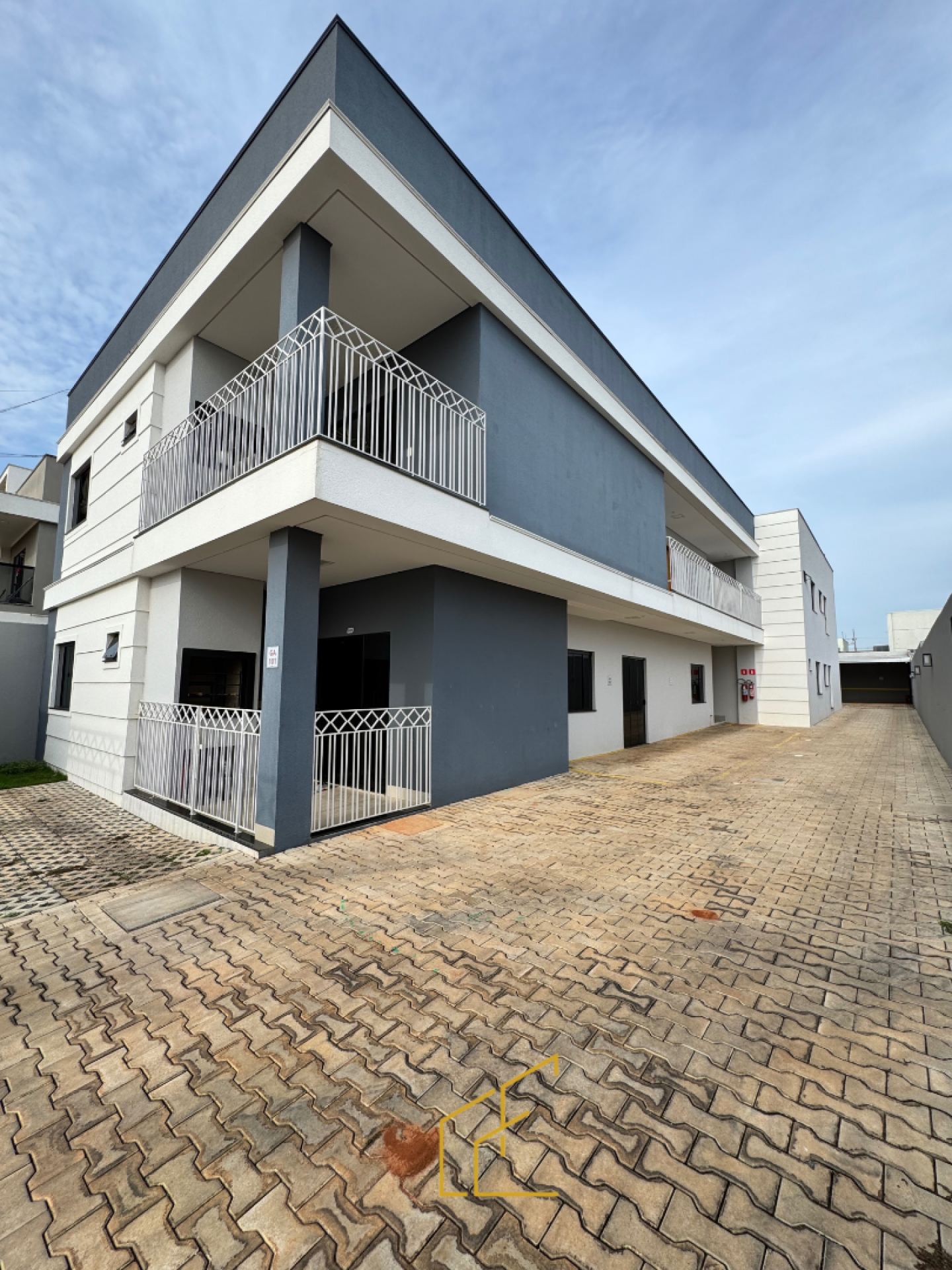 APARTAMENTO DISPONIVEL PARA VENDA NO RESIDENCIAL FLORAIS DOS IPÊS NO PARQUE DOS INGÁS