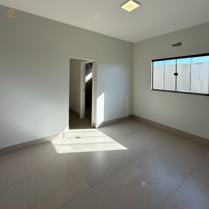 IMOVEL DISPONIVEL PARA VENDA NO BAIRRO VENEZA