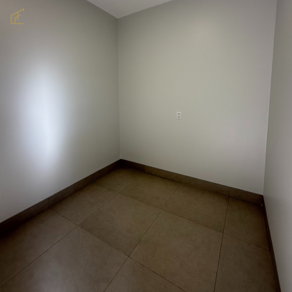 IMOVEL DISPONIVEL PARA VENDA NO BAIRRO VENEZA