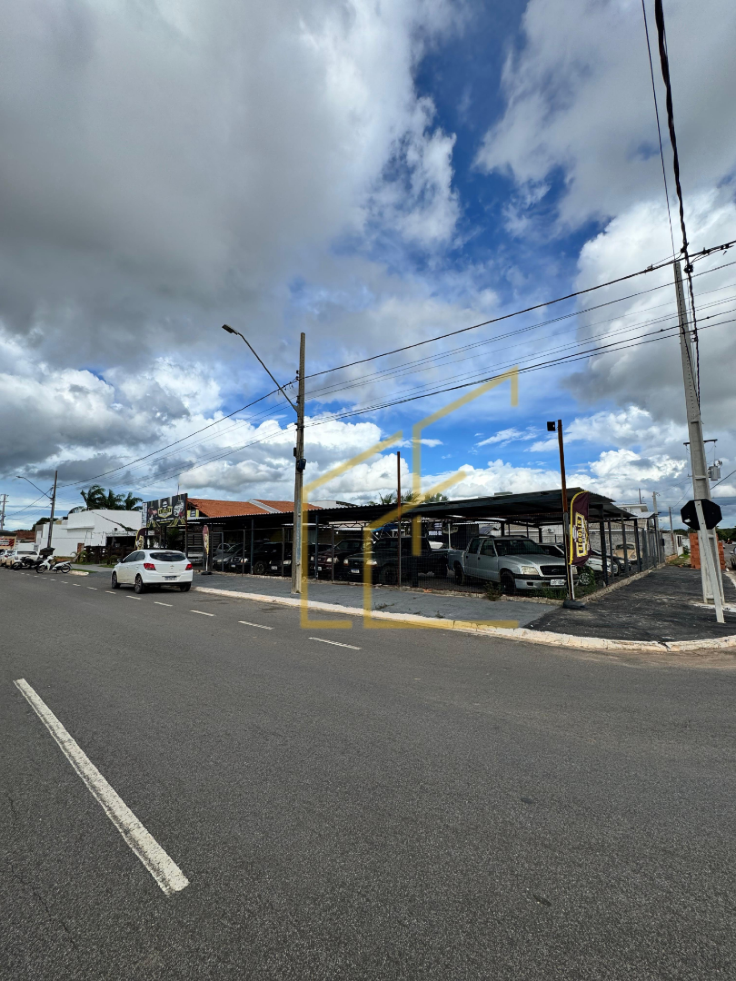 LOTE DISPONÍVEL PARA VENDA NO BAIRRO BURITIS