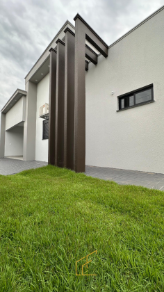 ÁGIO DE CASA DISPONÍVEL PARA VENDA NO BAIRRO MONTSERRAT