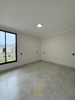 IMÓVEL DISPONÍVEL PARA VENDA NO BAIRRO VENEZA