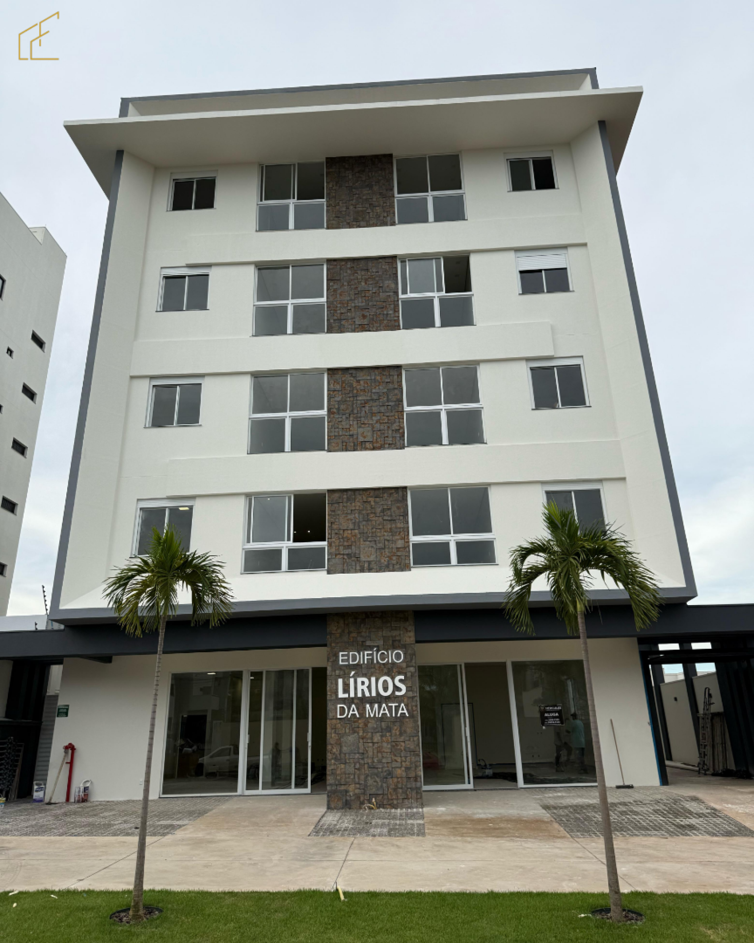 APARTAMENTO DISPONÍVEl PARA VENDA NO EDIFÍCIO LÍRIOS DA MATA