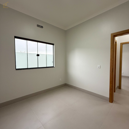 CASA DISPONIVEL PARA VENDA MONTSERRAT