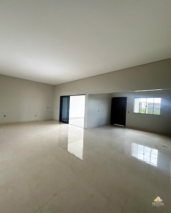 CASA À VENDA NO JARDIM MILÃO