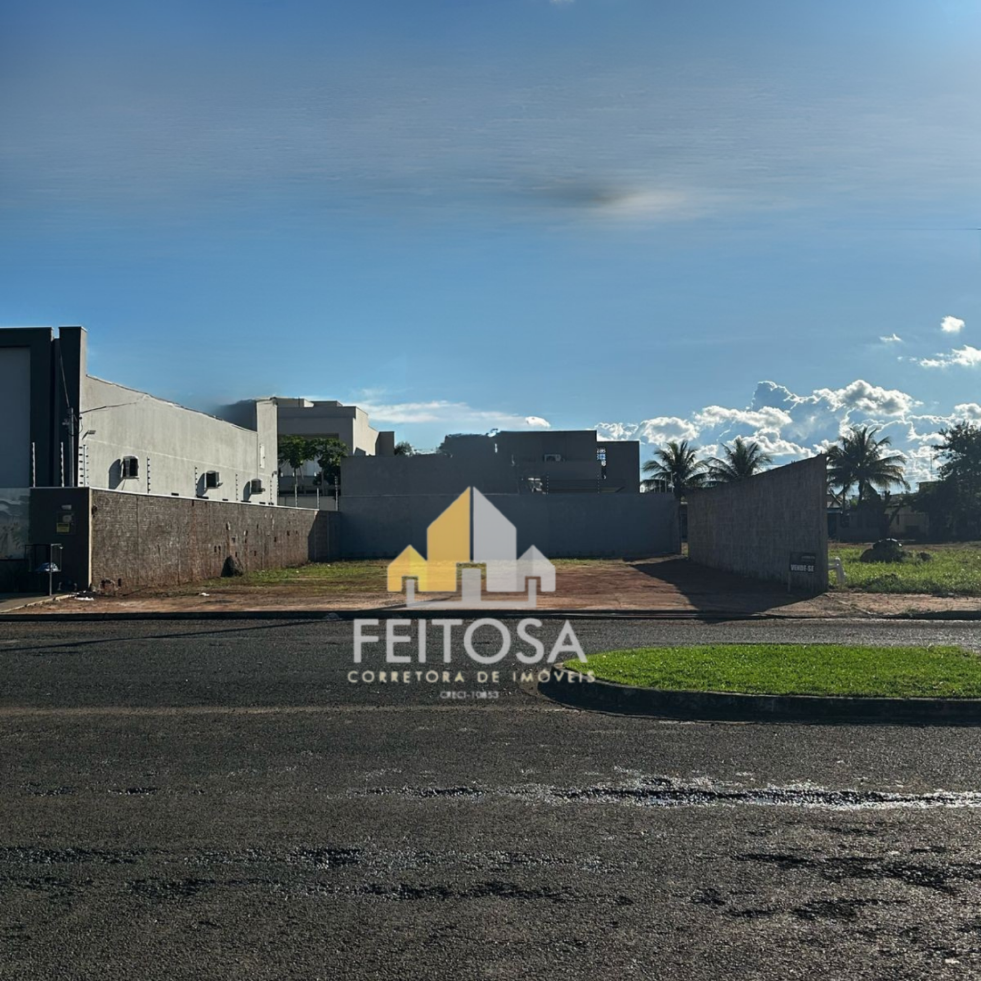 TERRENO DISPONÍVEL PARA VENDA NO BAIRRO JARDIM ALVORADA