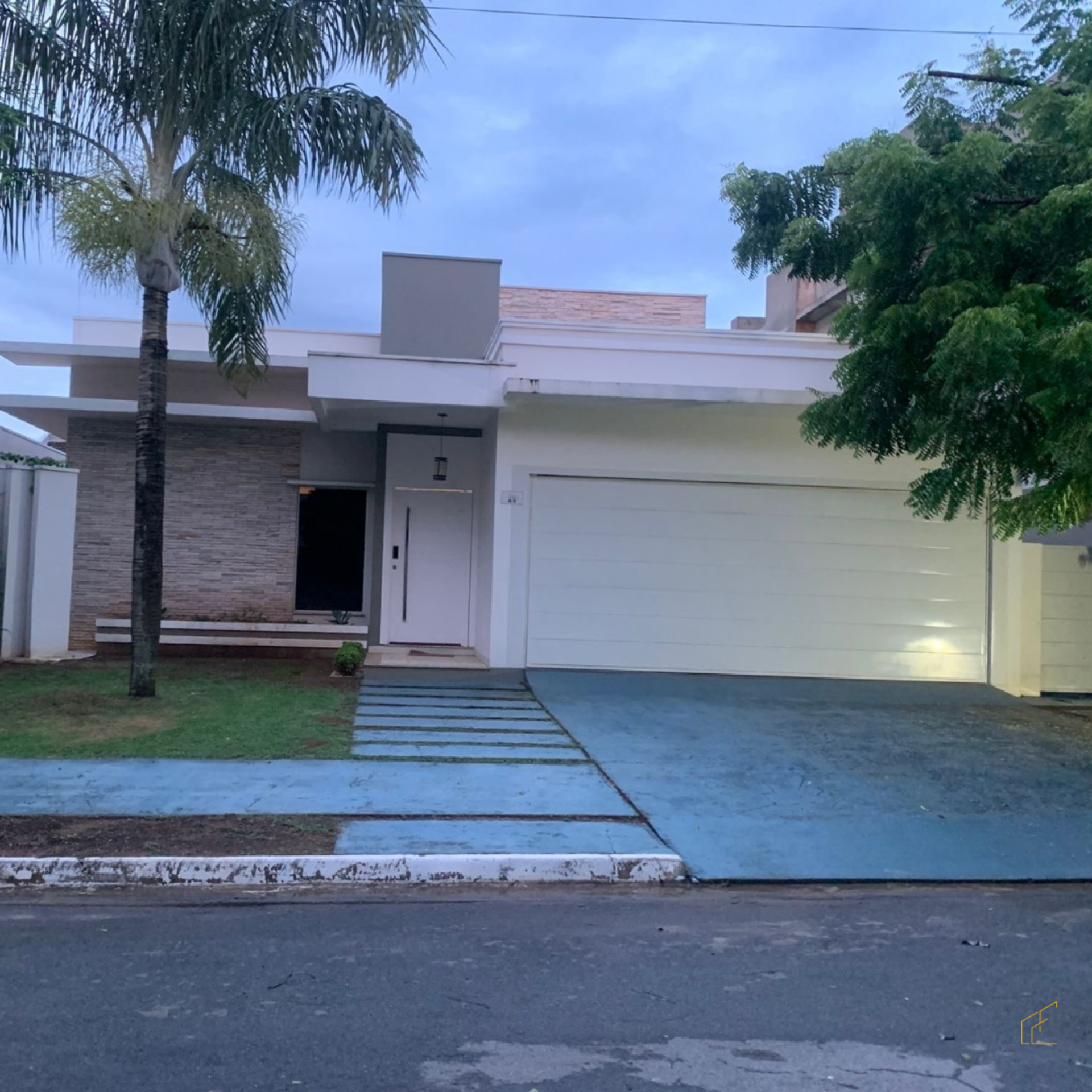 IMOVEL DISPONÍVEL PARA VENDA NO CONDOMÍNIO ESPLANADA DO SOL