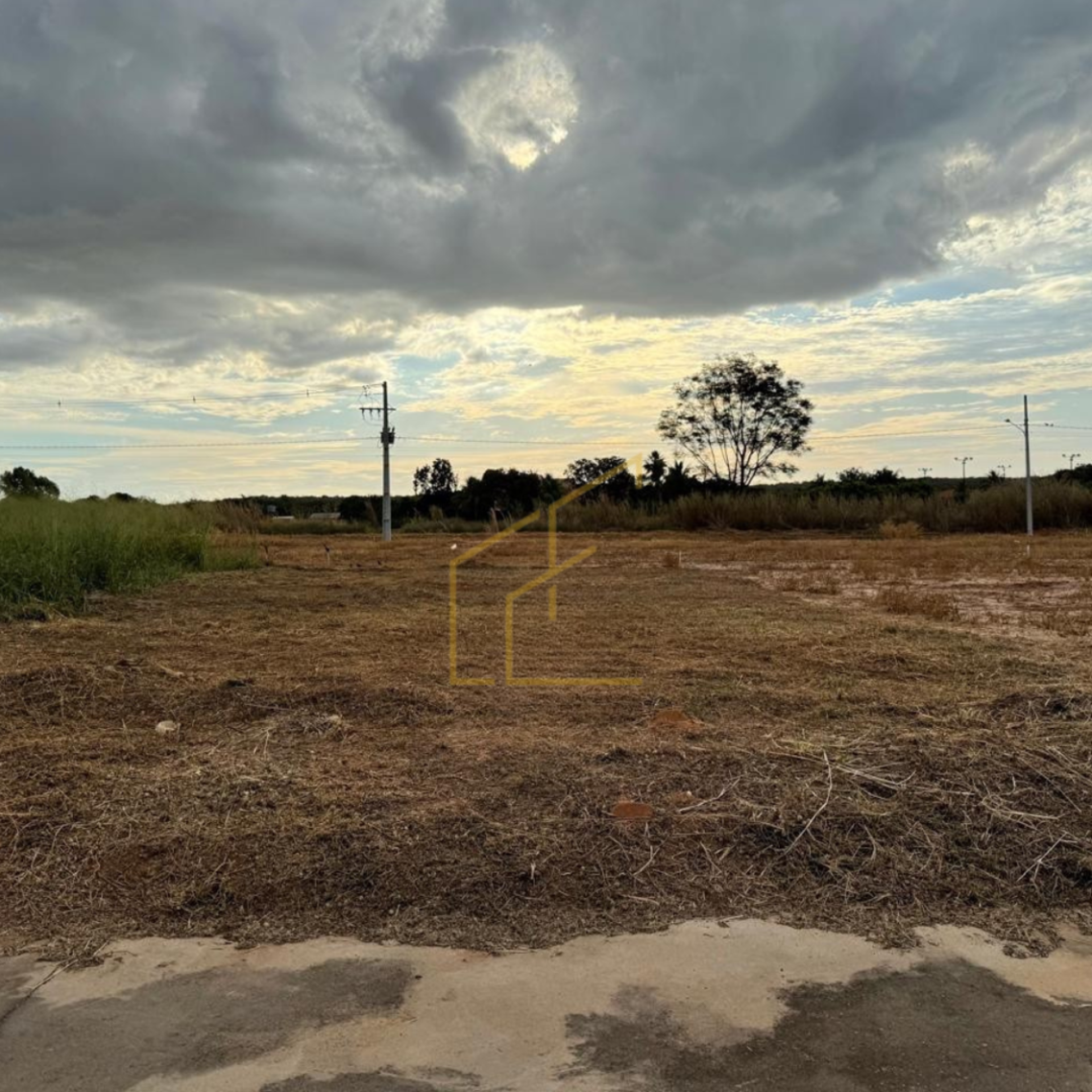 ÁGIO À VENDA NO BAIRRO MONTSERRAT