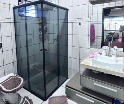 IMÓVEL A VENDA NO IPÊS