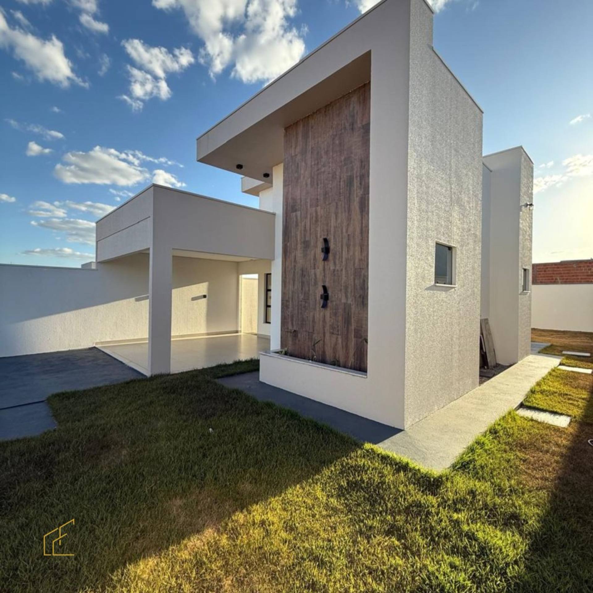 IMOVEL NOVO DISPONÍVEL PARA VENDA NO BAIRRO VENEZA