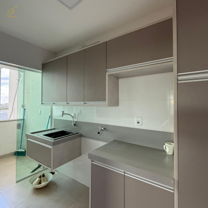 APARTAMENTO DISPONIVEL PARA VENDA