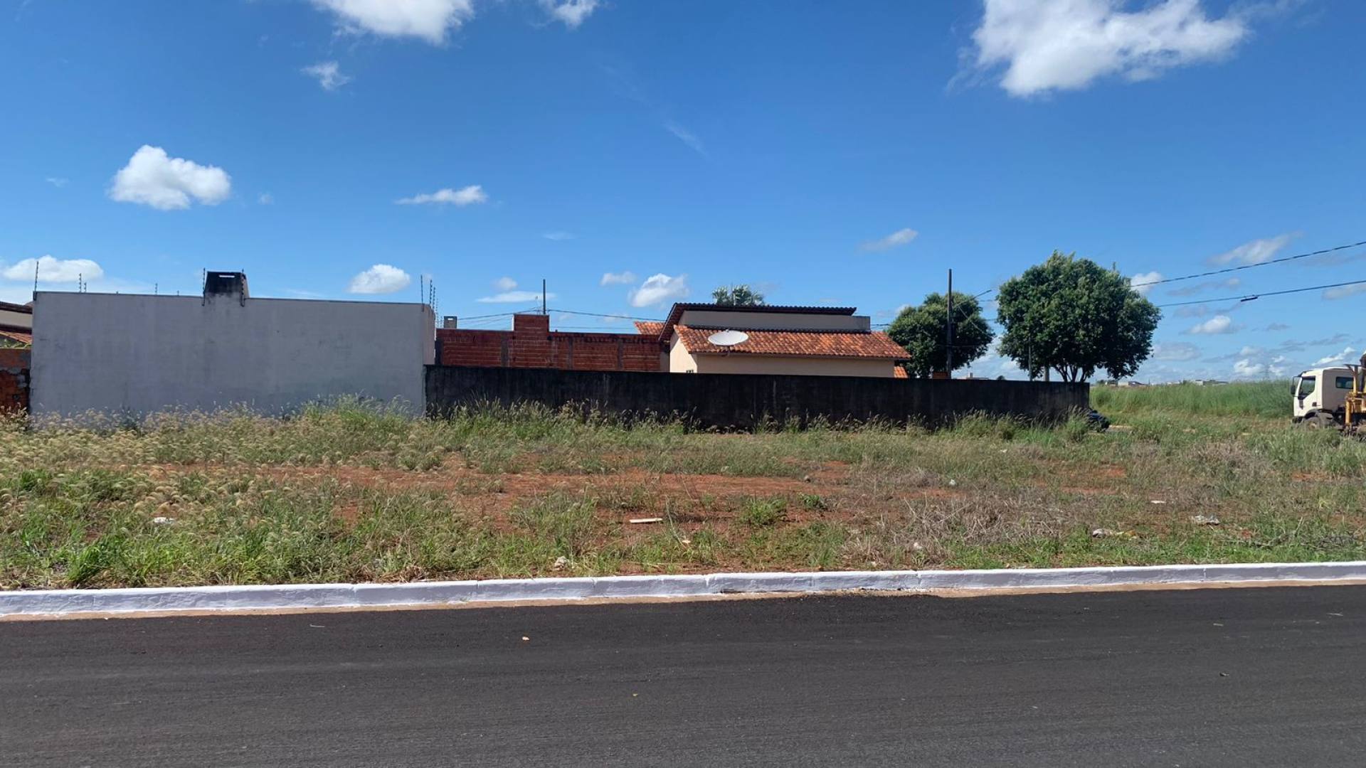 ? Terreno de Esquina à Venda – Localização Privilegiada em Nova Mutum/MT