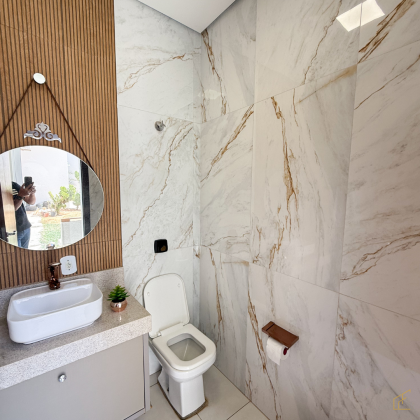 ? Casa moderna e completa – 3 quartos (1 suíte) com área gourmet integrada!