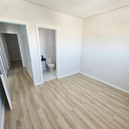 ? APARTAMENTO NO CENTRO – EDIFÍCIO PARIS ?
