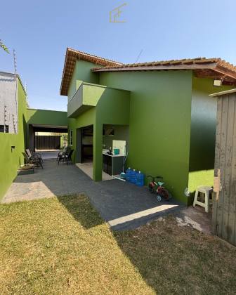 Casa á Venda - Bairro Arara Azul