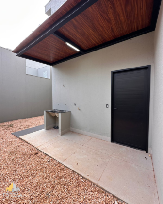 IMÓVEL Á VENDA NO BAIRRO JARDIM OLENKA