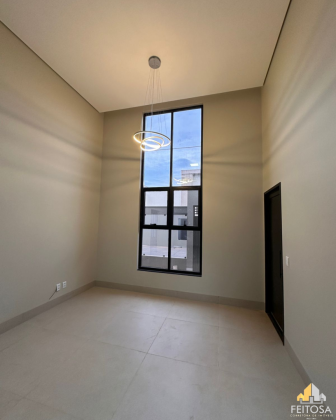 IMÓVEL Á VENDA NO BAIRRO JARDIM OLENKA