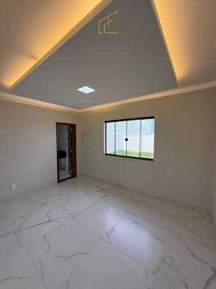 Casa à Venda – Bairro Flamboyants