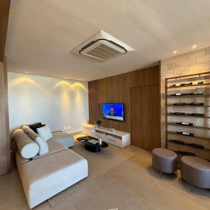 Apartamento Alto Padrão – Porteira Fechada - 186 m² privativos