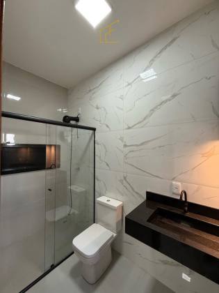 CASA NOVA À VENDA –  Bairro Veneza